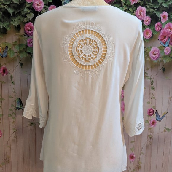 Crochet Top Size Large - Picture 6 of 8